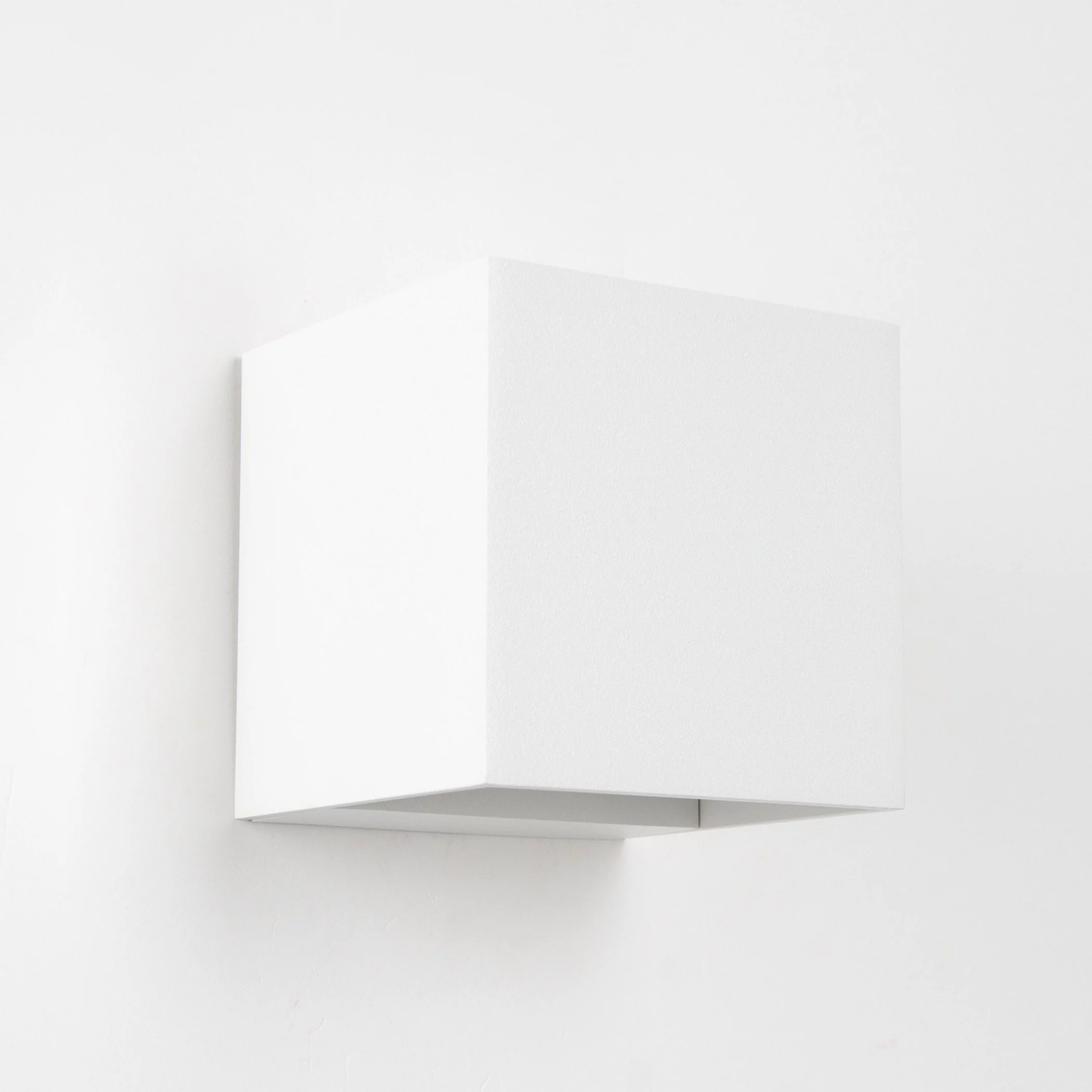 Spot mural Reach Blanc de haut en bas KS 8714732785808