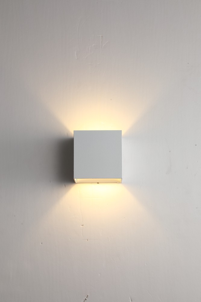 Spot monté en surface Newton Haut et Bas Blanc