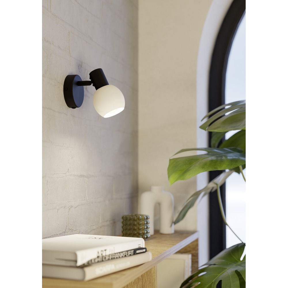 Lampe murale Castellazo noir avec verre blanc Eglo 9008606392124