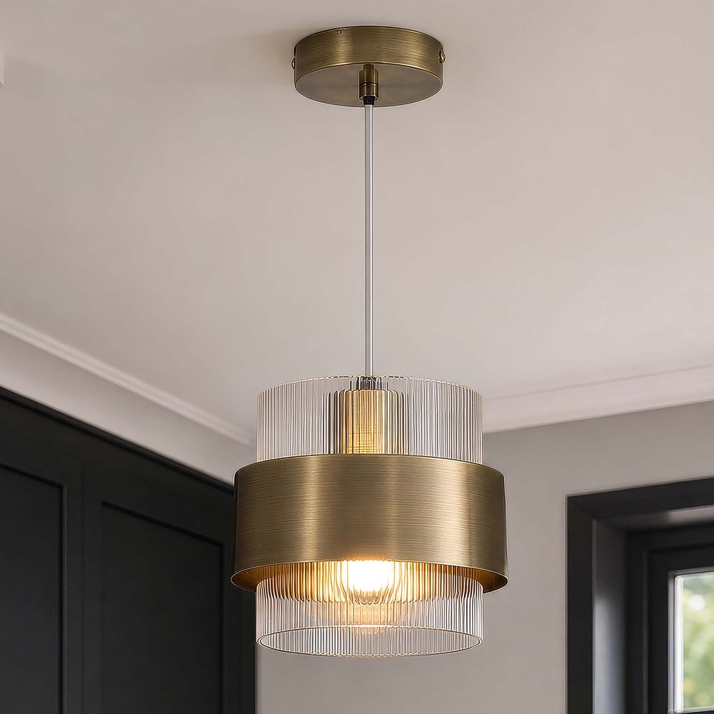 Lampe suspendue Royal Laiton ancien à 1 lumière Searchlight 5,05342E+12