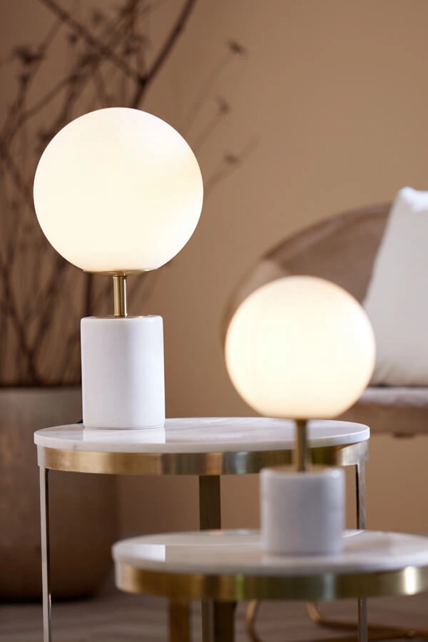 Lampe de table design Medina blanc avec or 47cm Light & Living 8717807650902
