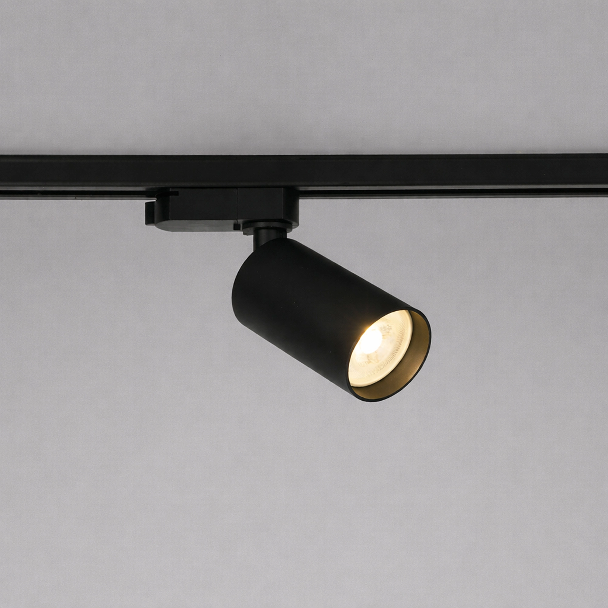 Spot ferroviaire TraQ Orion Noir