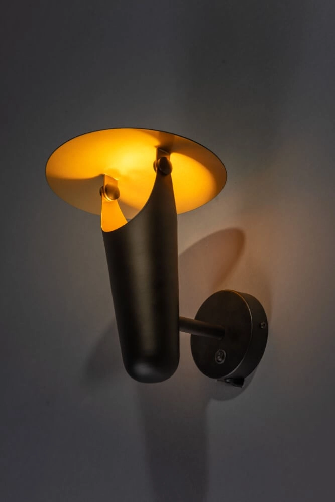 Applique moderne The Britt noir avec de l'or ETH 8720195304418