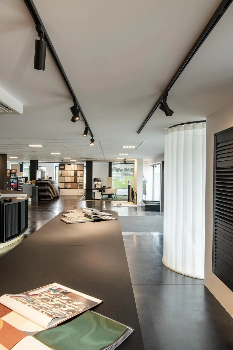 Railspot 3-phasé Numinos S noir 3000K - 24 deg SLV 4024163242325