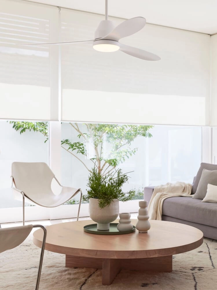 Ventilateur de plafond bois avec lampe Whitehaven Ø 143cm IP55 Beacon 9333509136460