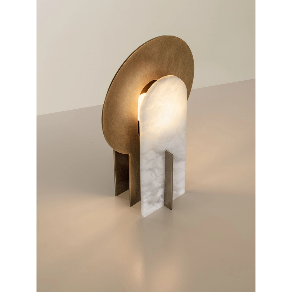 Lampe de table de conception Aviel Laiton ancien Lyora 5212063503809