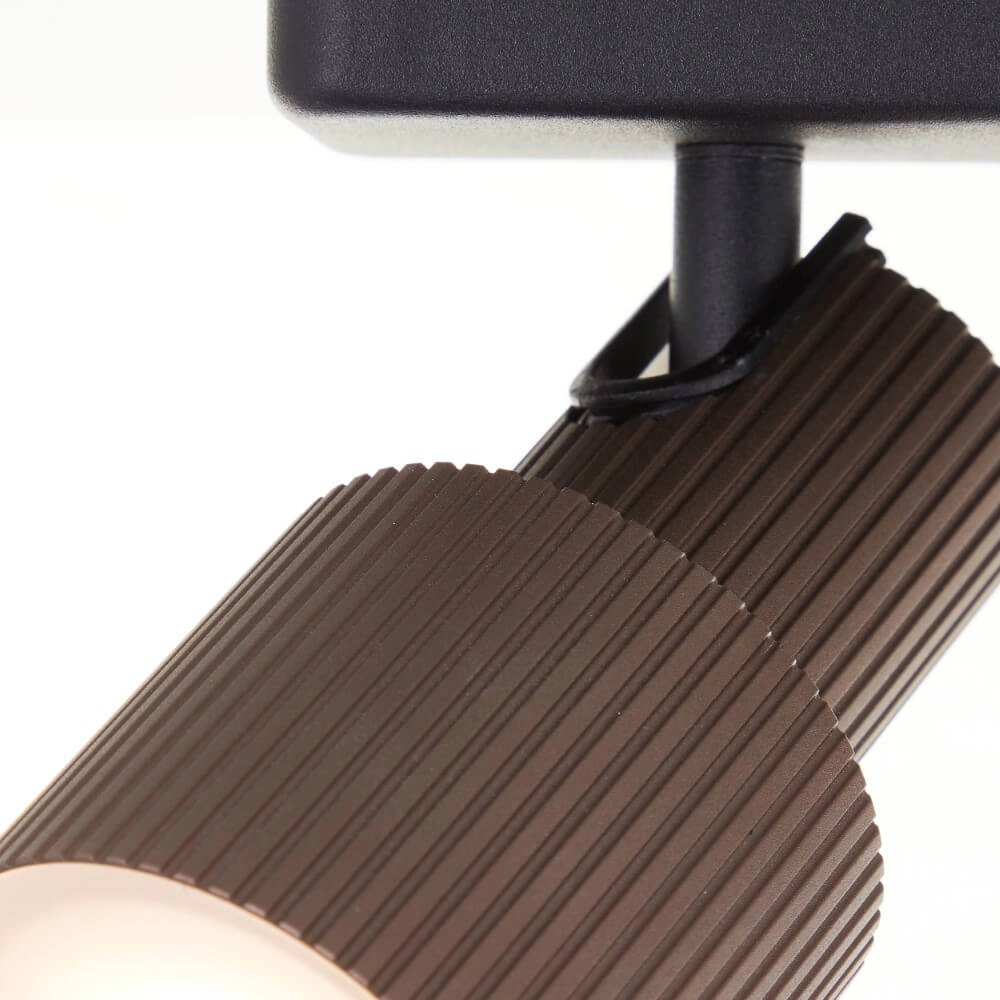 Spot en saillie 2 lumières Cadiz 3 lumières Brilliant 4004353441271