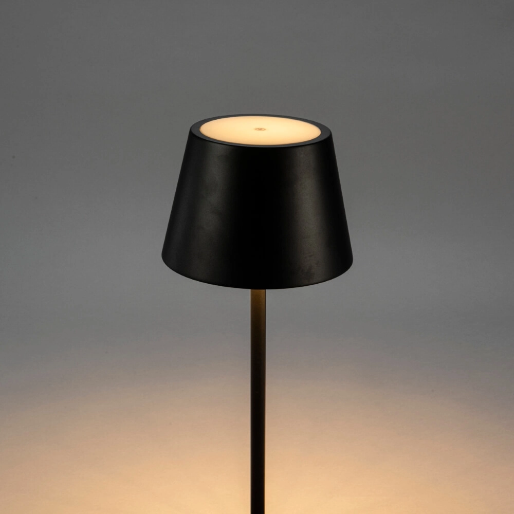 Lampadaire rechargeable Pomezia Medium noir KonstSmide 7318307841756