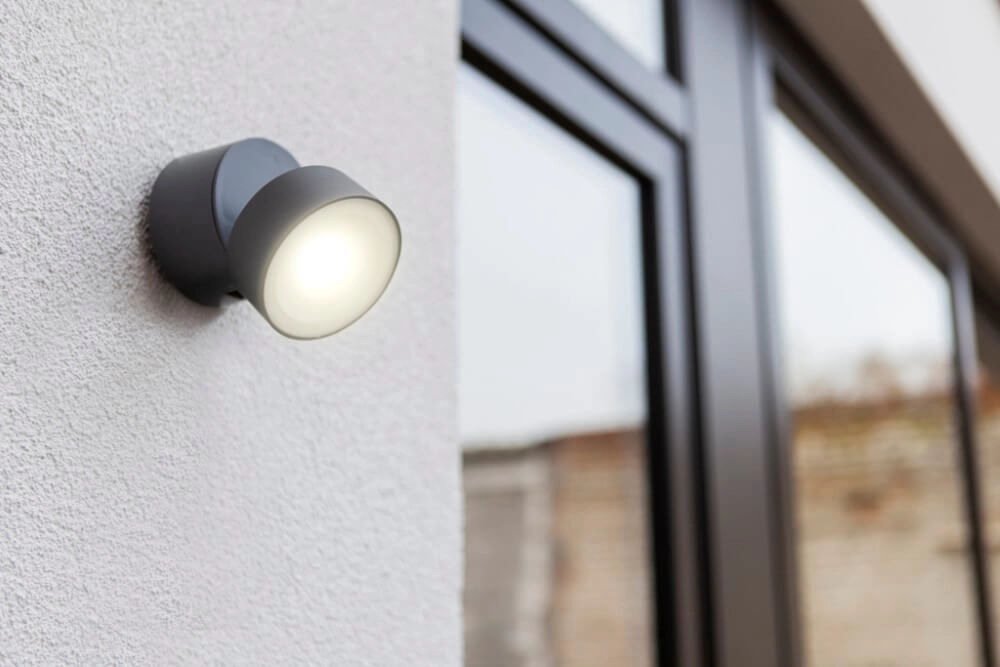 Applique orientable Trumpet anthracite 600lm Lutec 6939412049656