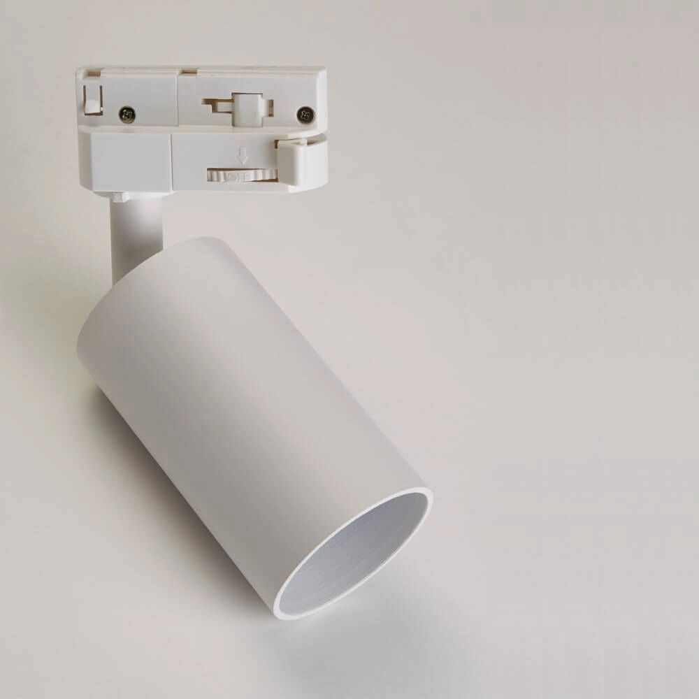 Place ferroviaire Orion blanc Lyora