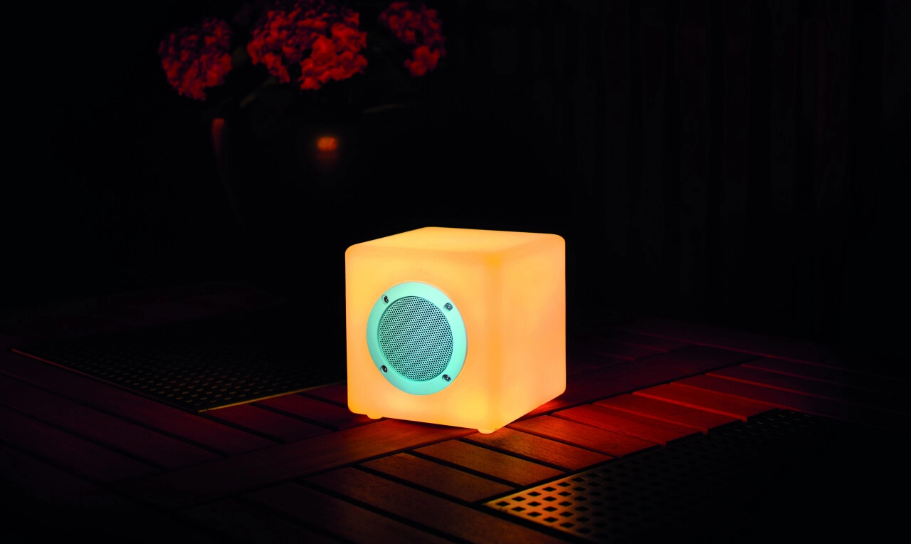 Lampe de table Cube 15 RGB avec haut-parleur GardenLights 5907800857511