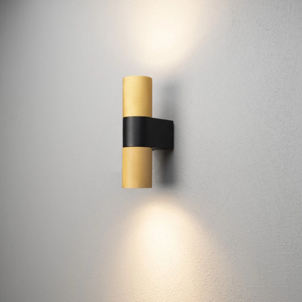 Briquet haut et bas Temi noir avec de l'or KonstSmide 7318306677585