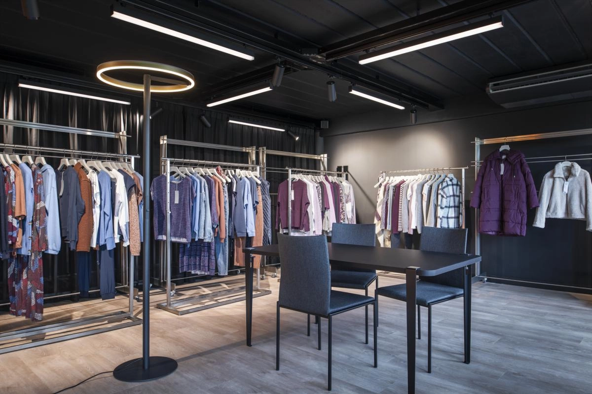 Railspot 3-phasé Numinos Zoom M Dali noir 3000K - 15 deg SLV 4024163261975