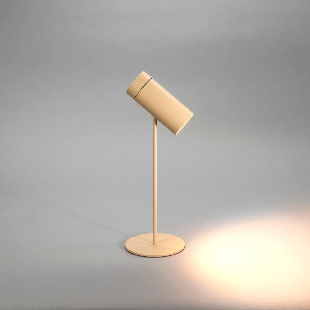 Lampe de table rechargeable Multi Brun sable avec aimant KonstSmide 7318307844337