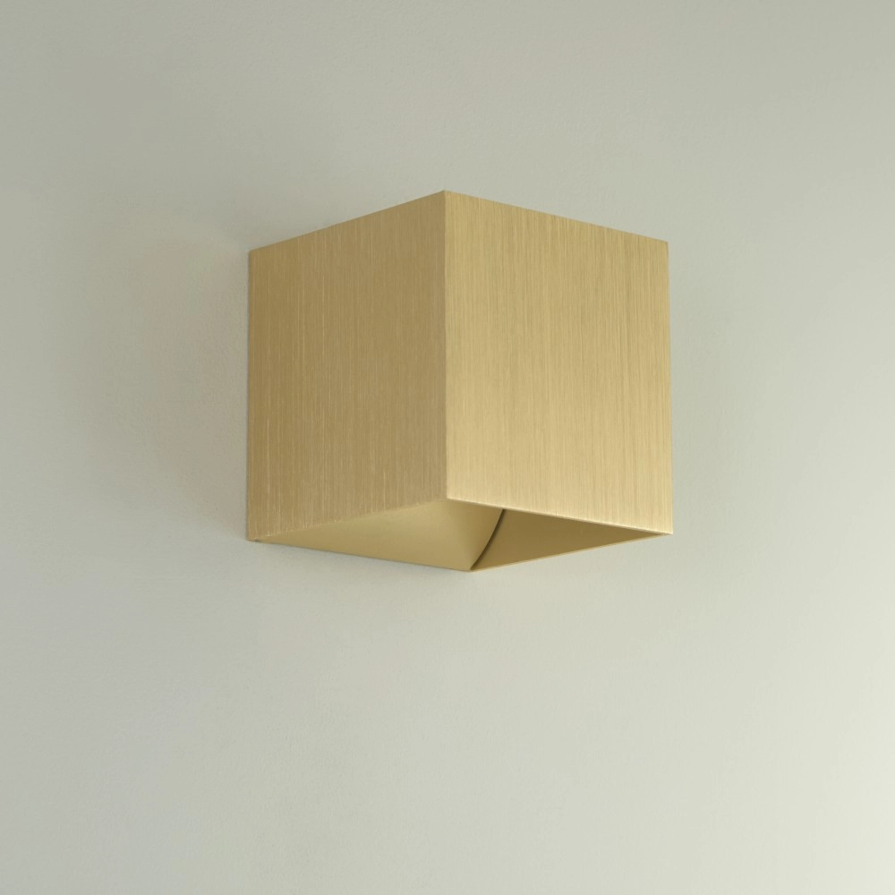 Spot monté en surface Newton Or Up & Down Searchlight 5053423285054