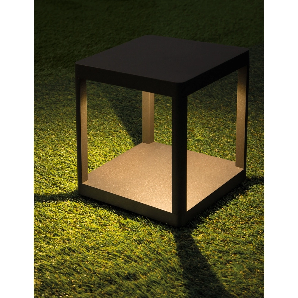 Lampe de jardin carrée Surf 23 cm