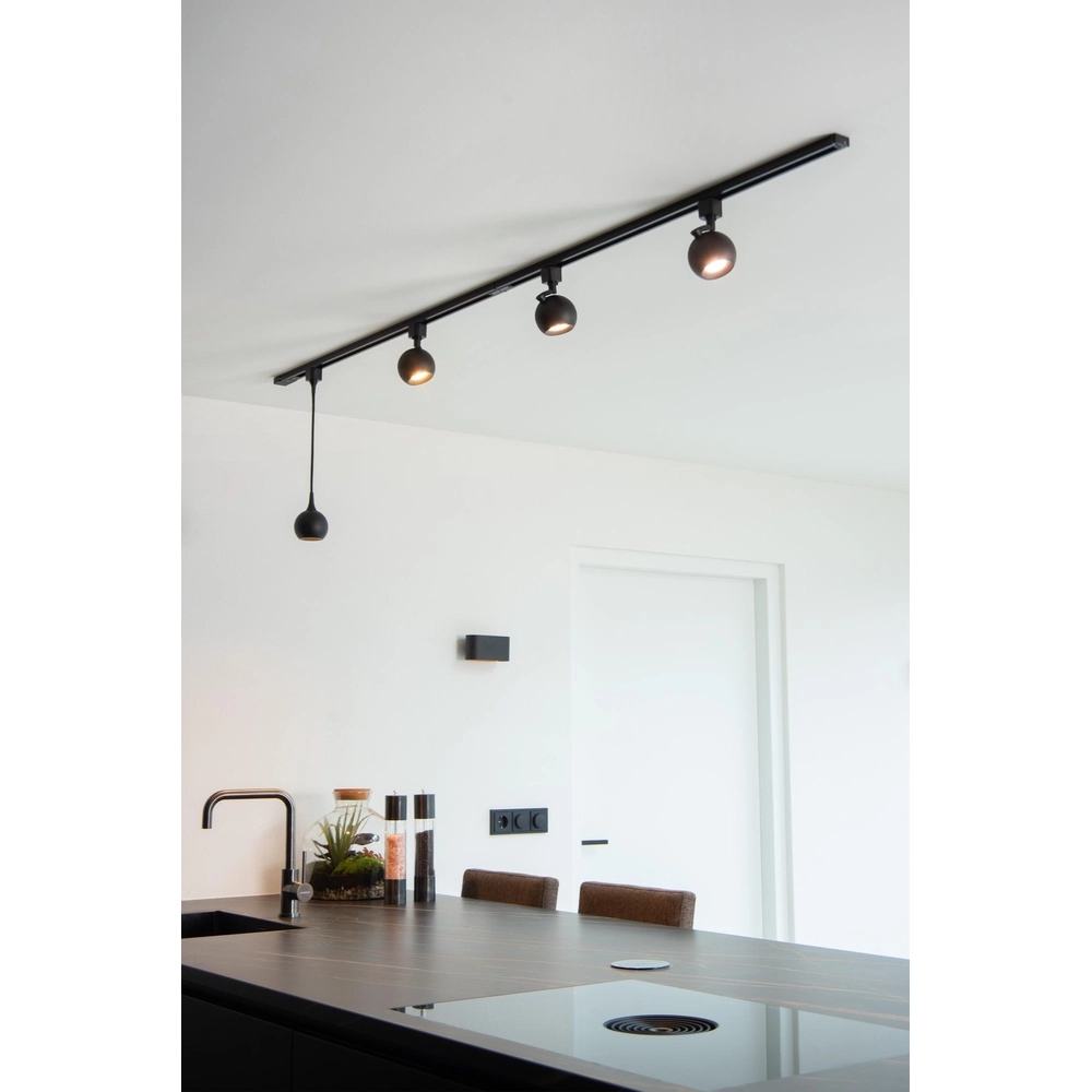 Spot ferroviaire Track Favori Noir monophasé Lucide 5411212093349