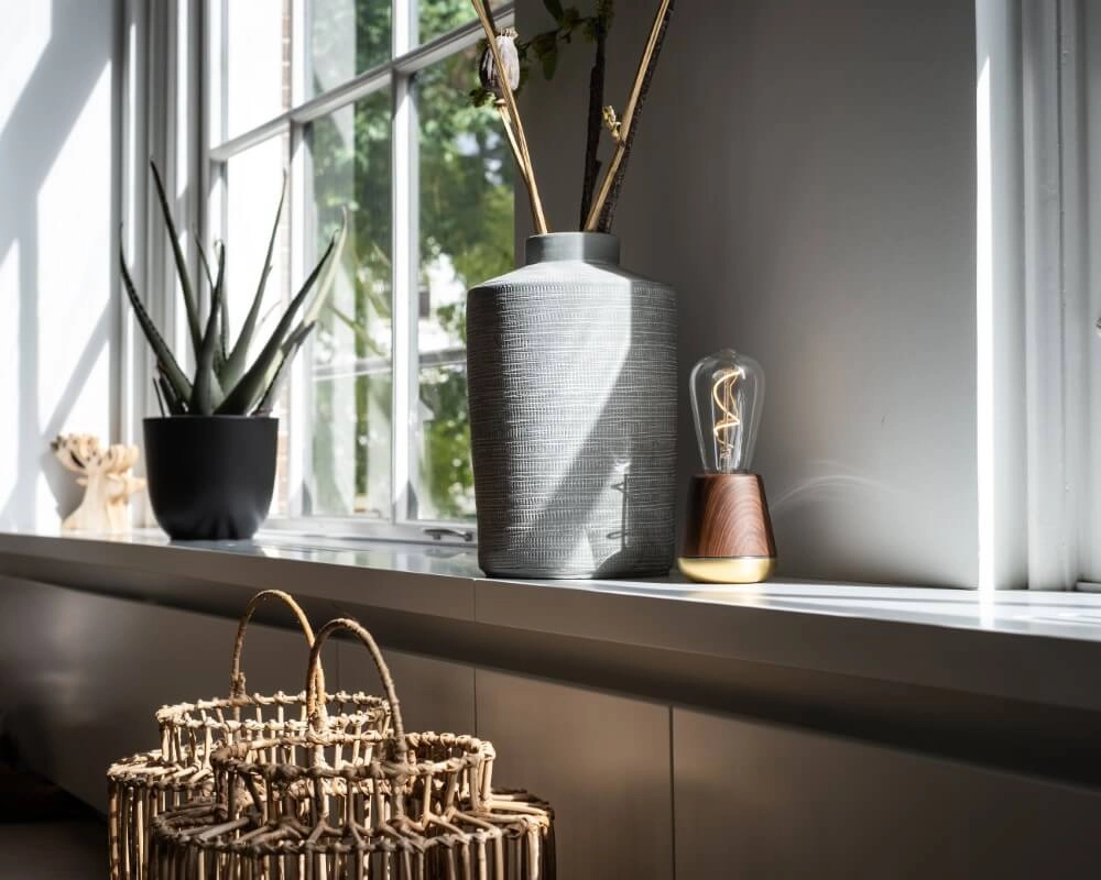 Lampe de table rechargeable One Walnut Humble 7446023294287