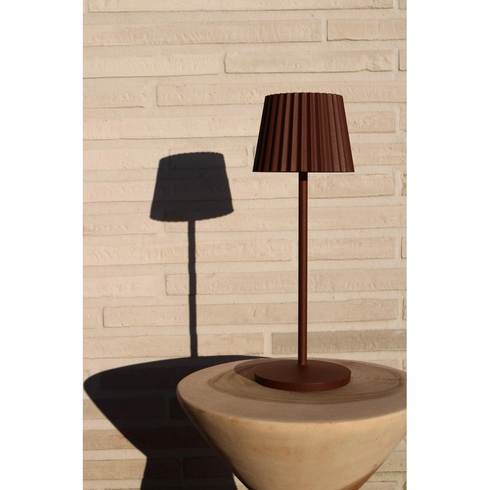Lampe de table rechargeable Justine Bruit rouille avec station de recharge Lucide 5411212272195