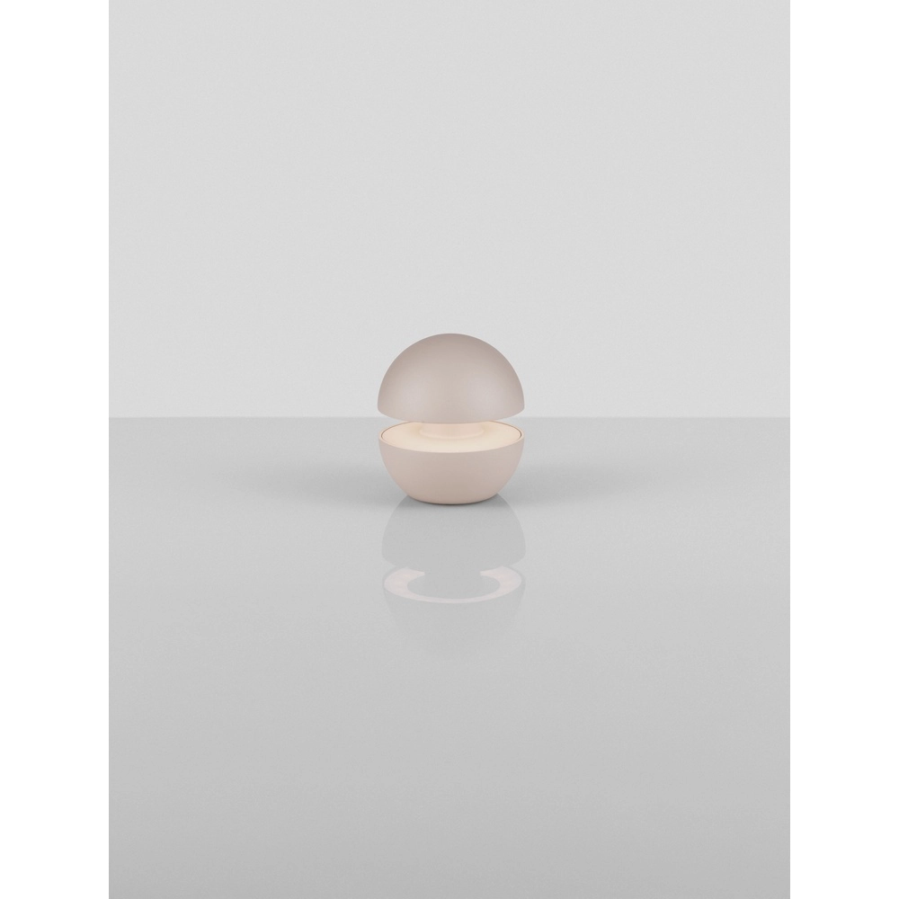 Lampe de table Puk rechargeable brun sable