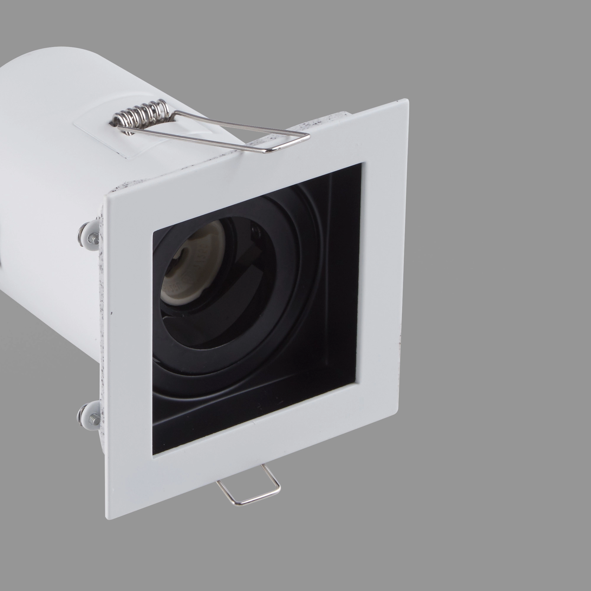 Projecteur carré encastré Grid Noir Lyora 5053423307138