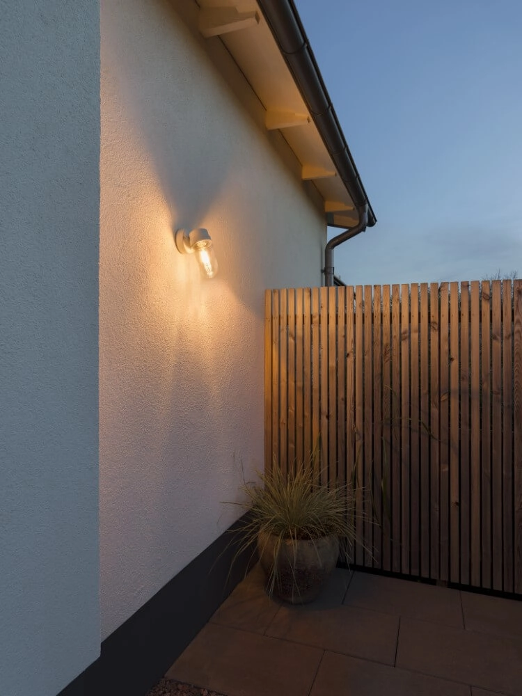 Lampe d'extérieur rurale Vega blanc KonstSmide 7318304292506