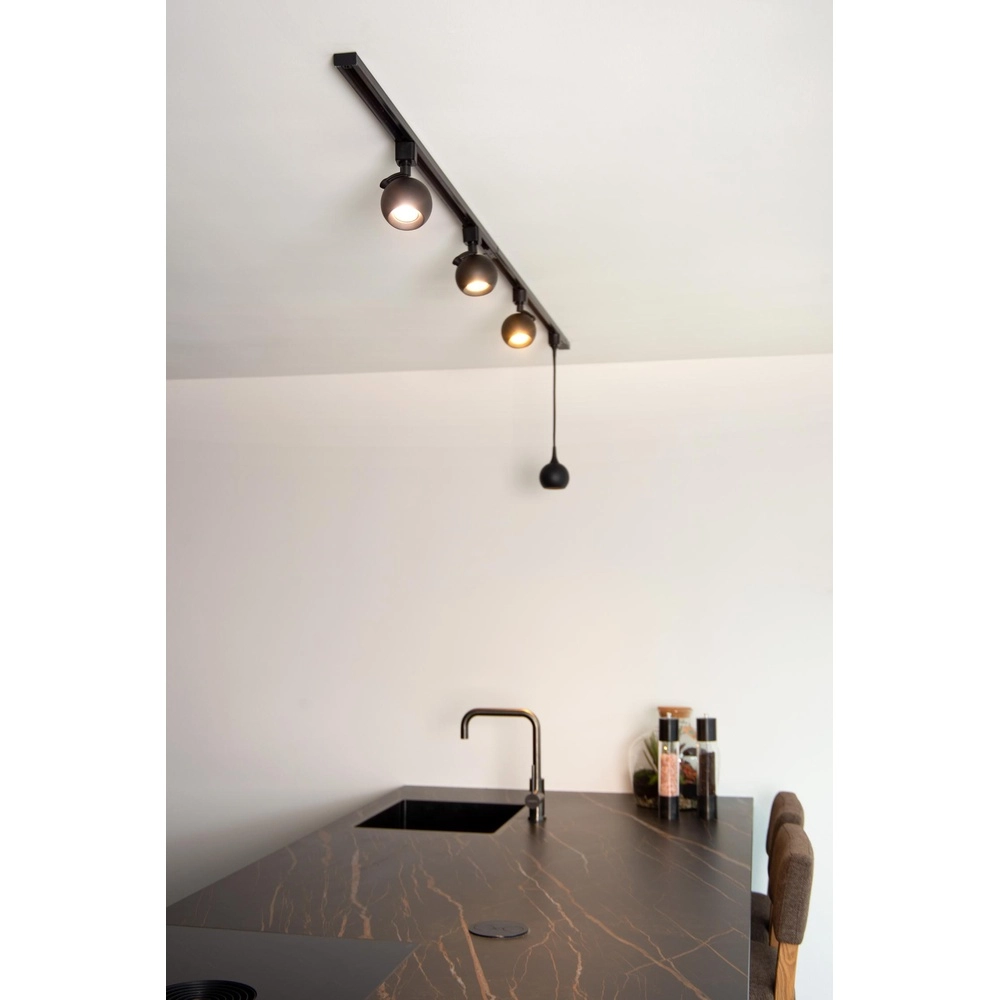 Spot ferroviaire Track Favori Noir monophasé Lucide 5411212093349