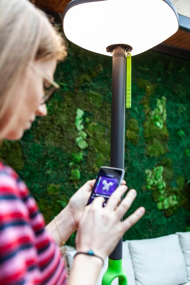 Lampe solaire Poppy debout Lutec 6939412079608