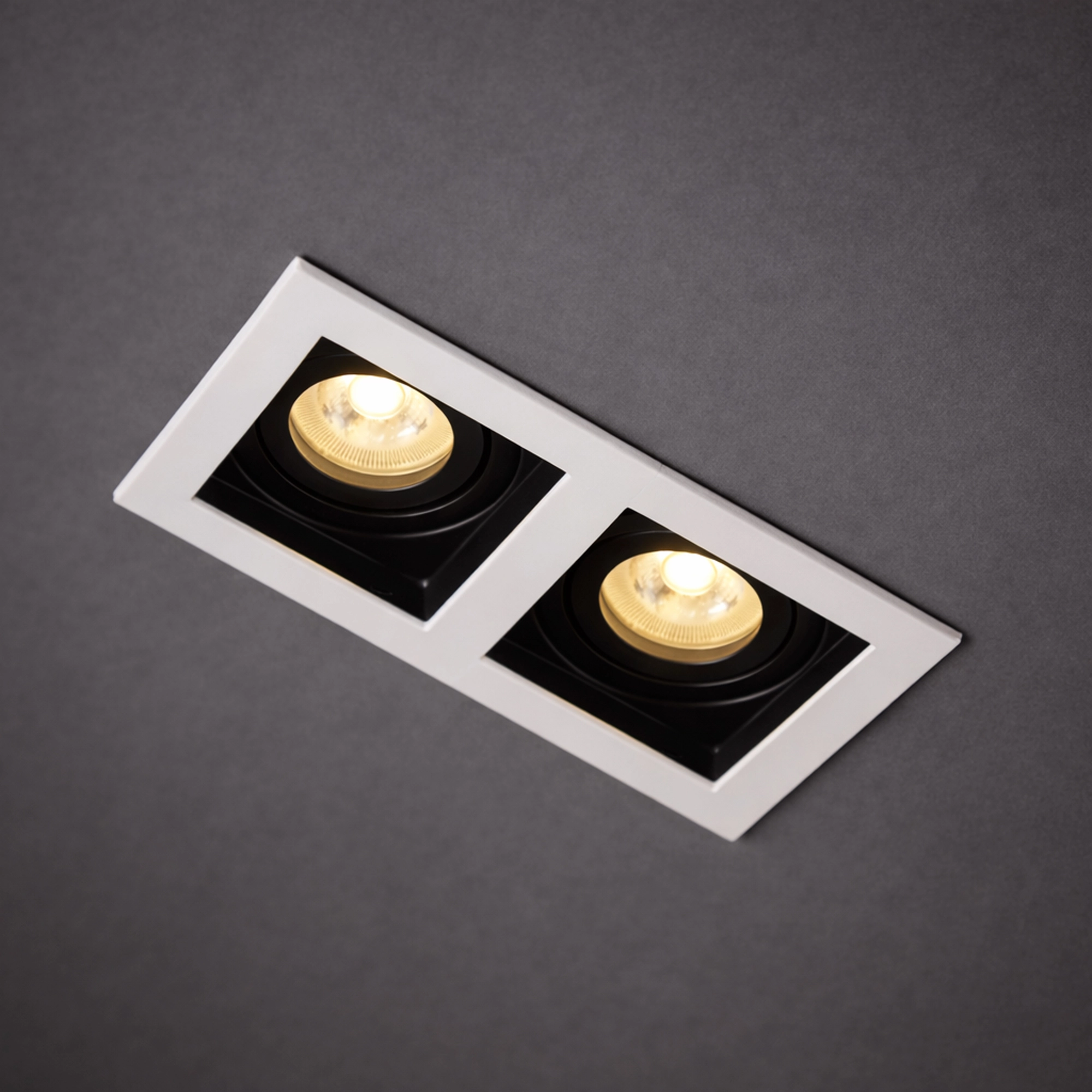 Projecteur rectangulaire encastré Grid Noir/blanc à deux lumières