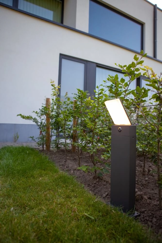 Lampe de jardin moderne Pano anthracite Lutec 6939412079929
