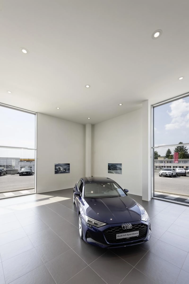 Cadre de montage avant Numinos L en rond 240/150mm blanc SLV 4024163262187