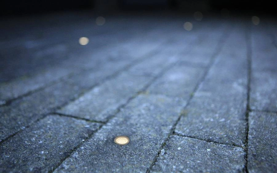 Petit spot encastré Hyve 22 Led LED 12 volts In-lite 8717051003486