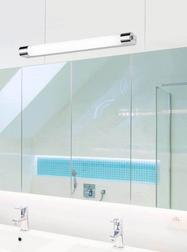 Lampe de salle de bain LED Series 2815 avec prise Trio 4017807245950