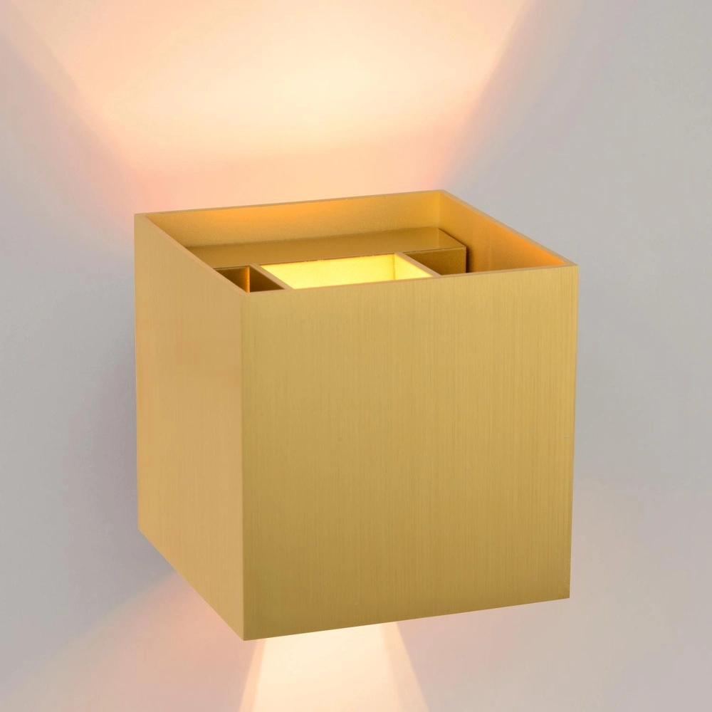 Projecteur mural carré Xio 2700K or Lucide 5411212092441