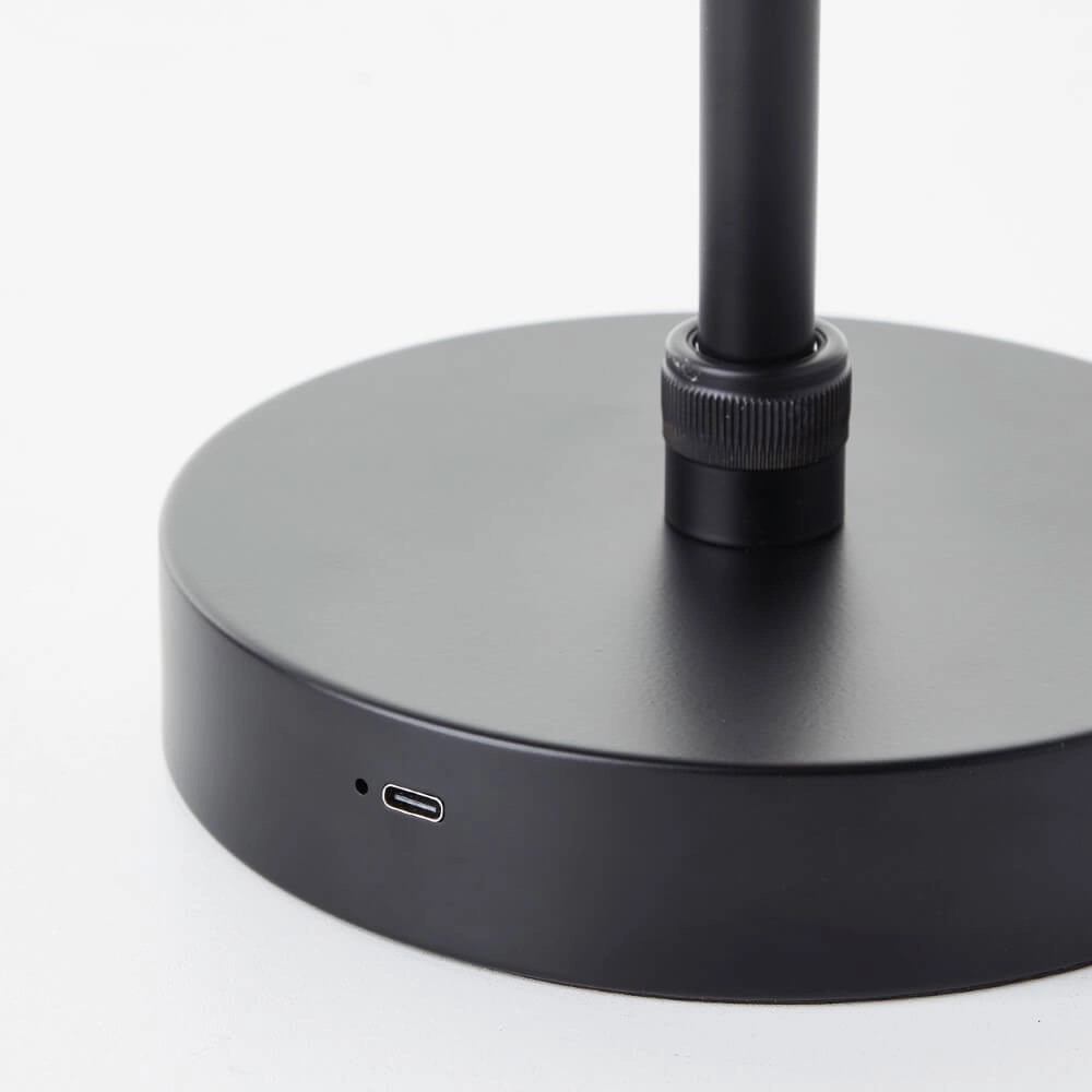 Lampe de table rechargeable Pesso nickel Brilliant 4004353447013