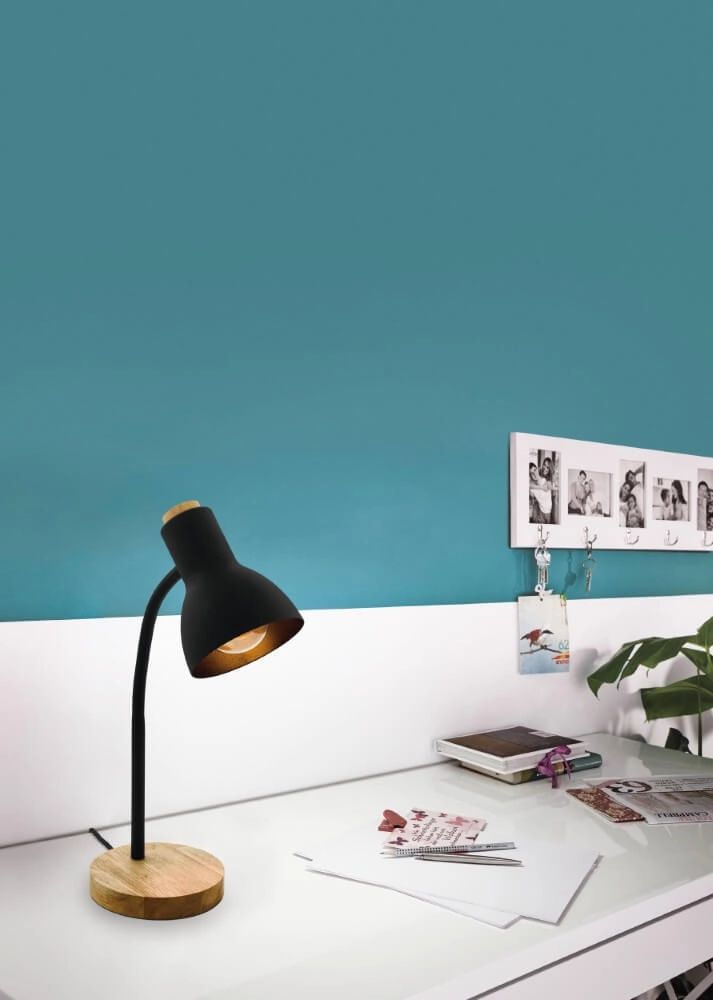 Lampe de bureau rurale Veradal noir avec du bois Eglo 9002759988319