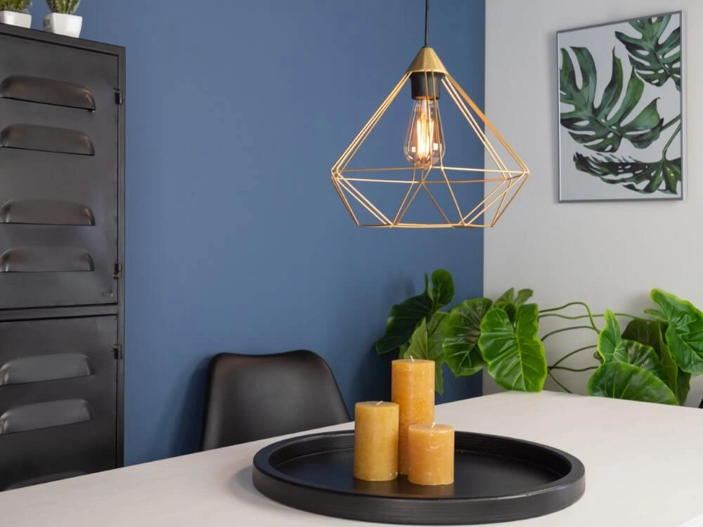 Lampe suspendue dorée Tarbes Ø 32,5 cm Eglo 9002759436797