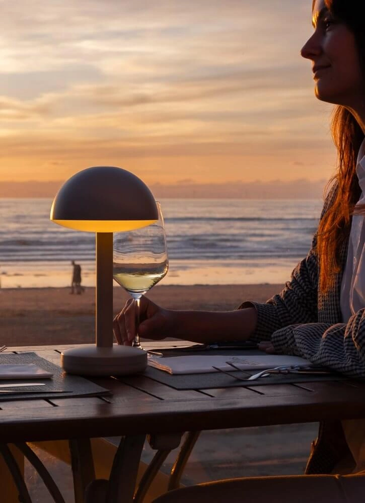 Lampe de table rechargeable Bug Beige Humble 7446023313322