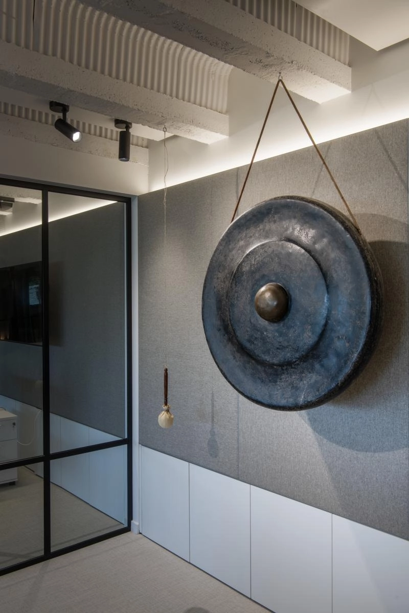 Spot en saillie Numinos S noir 3000K - 36 deg SLV 4024163242578