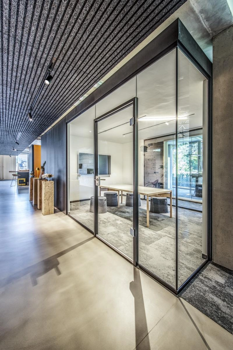 Railspot 3-phasé Numinos S noir 3000K - 24 deg SLV 4024163242325