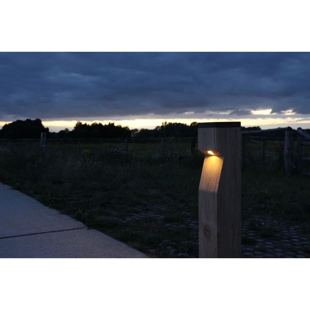 Éclairage solaire en bois Eye Solar Chêne - 17,5x17,5x90 - PH04 - 2700K Timberlab 8716803513891
