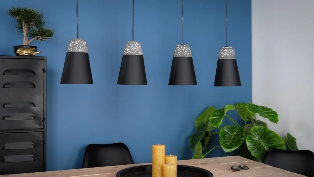 Lampe suspendue noire 4 lumières Canterras Eglo 9002759995454