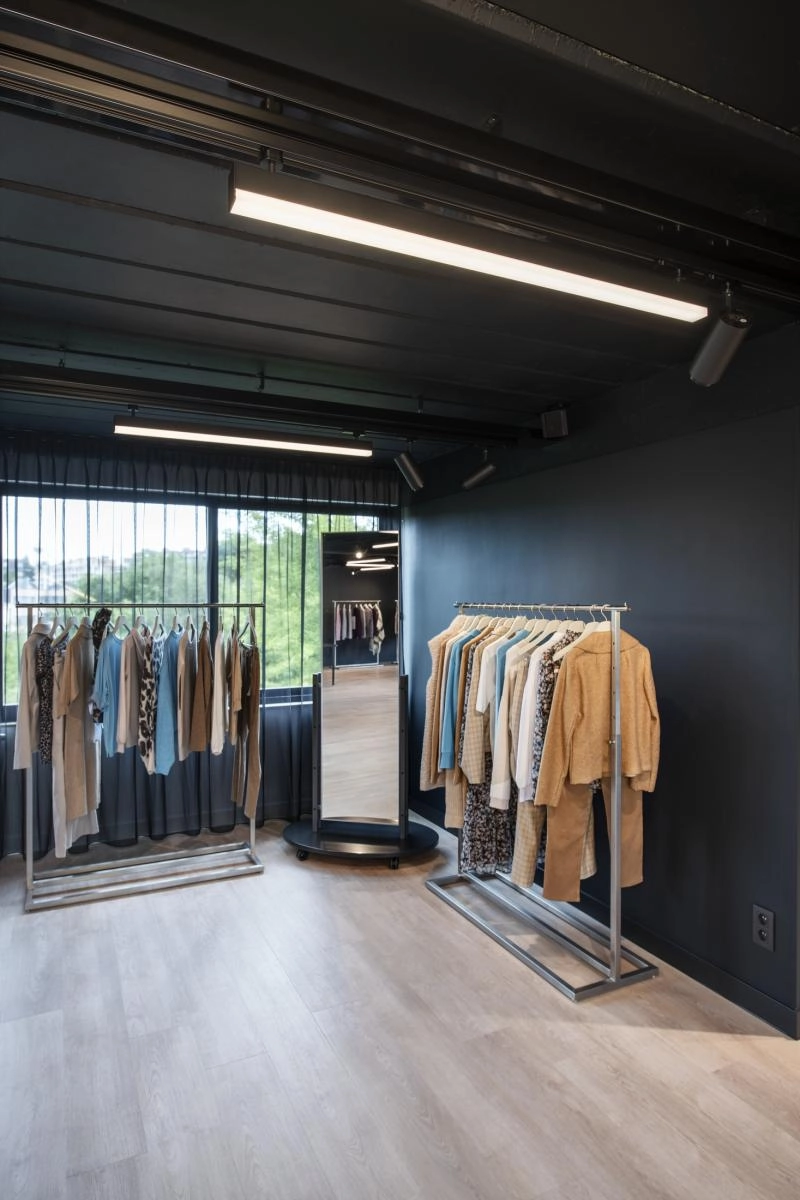 Railspot 3-phasé Numinos Zoom M Dali noir 3000K - 15 deg SLV 4024163261975