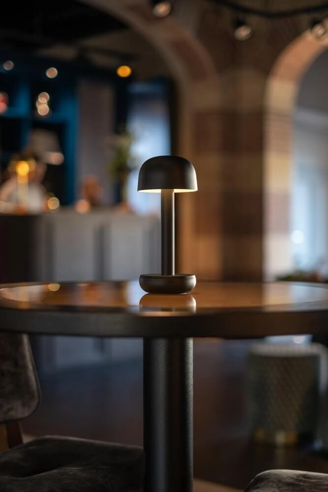 Lampe de table rechargeable Two black Humble 7446023311359