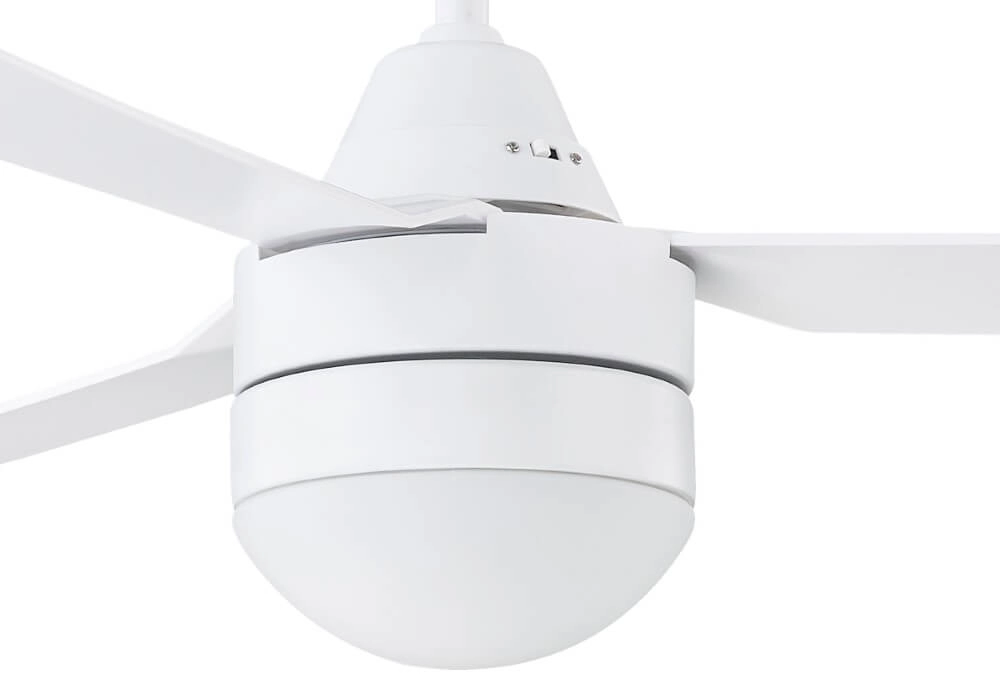 Ventilateur blanc avec lampe Megara Ø 122 cm IP55 Beacon 9333509151500