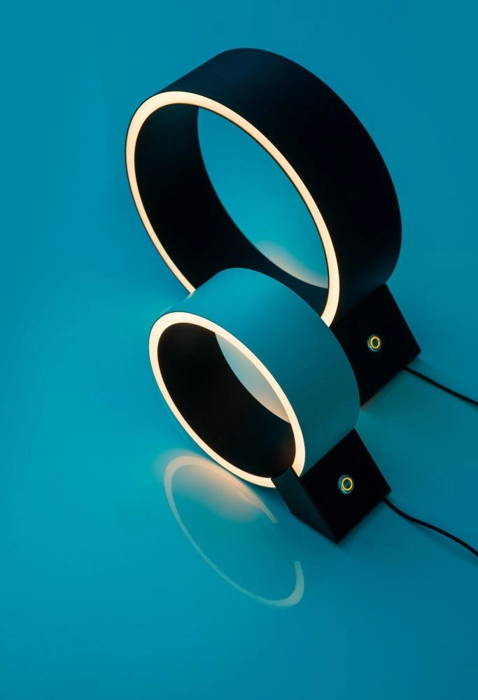 Lampe de table LED The Q ETH 8719075188439