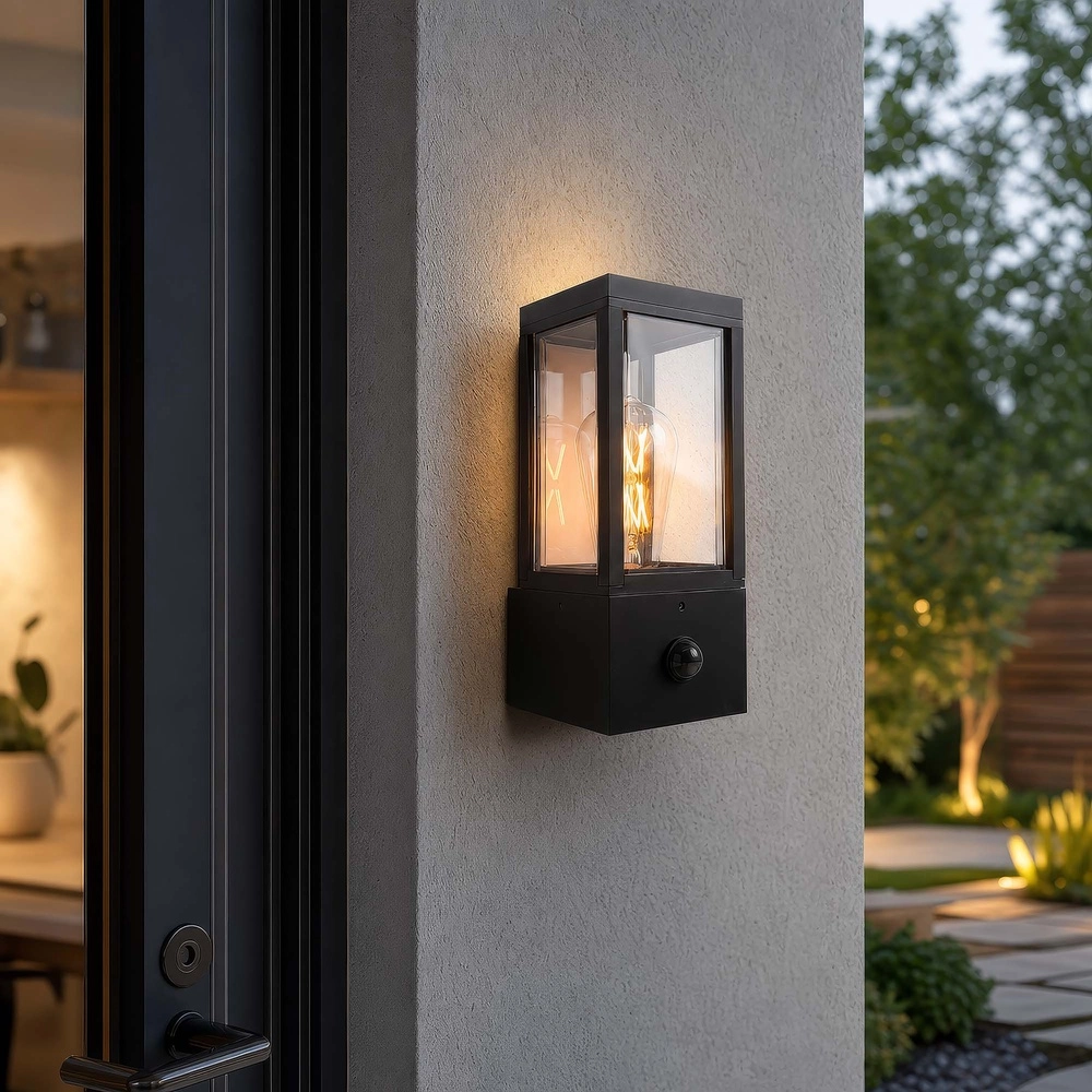 Lampe murale de conception Dubai Noir avec capteur Searchlight 5,05342E+12