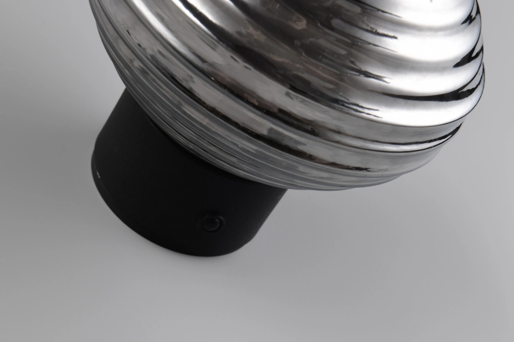 Applique murale Earl Verre à fumée rechargeable Trio 4017807643404