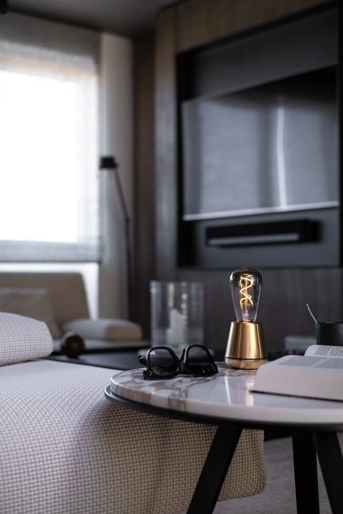 One Smart Gold Humble 7446023297295