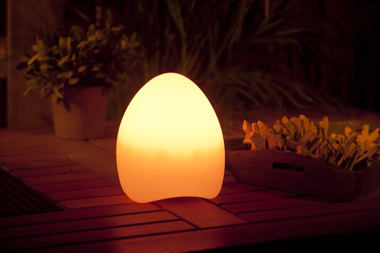 Lampe de table Music Egg RGB blanc avec haut-parleur GardenLights 5907800857245